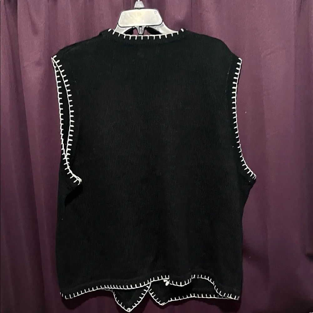 Vintage B.P. Design Winter Embroidered Women's Vest
